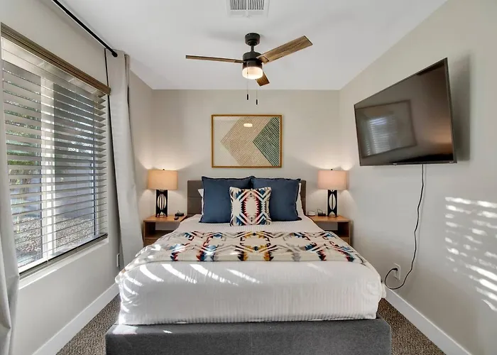 Family Friendly-pool-paradise Valley-pets Ok Holiday home Phoenix