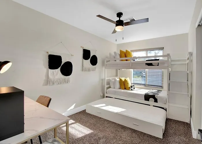 Family Friendly-pool-paradise Valley-pets Ok